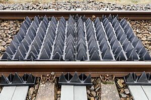 Sicherung von Bahnanlagen mit der Universalplatte